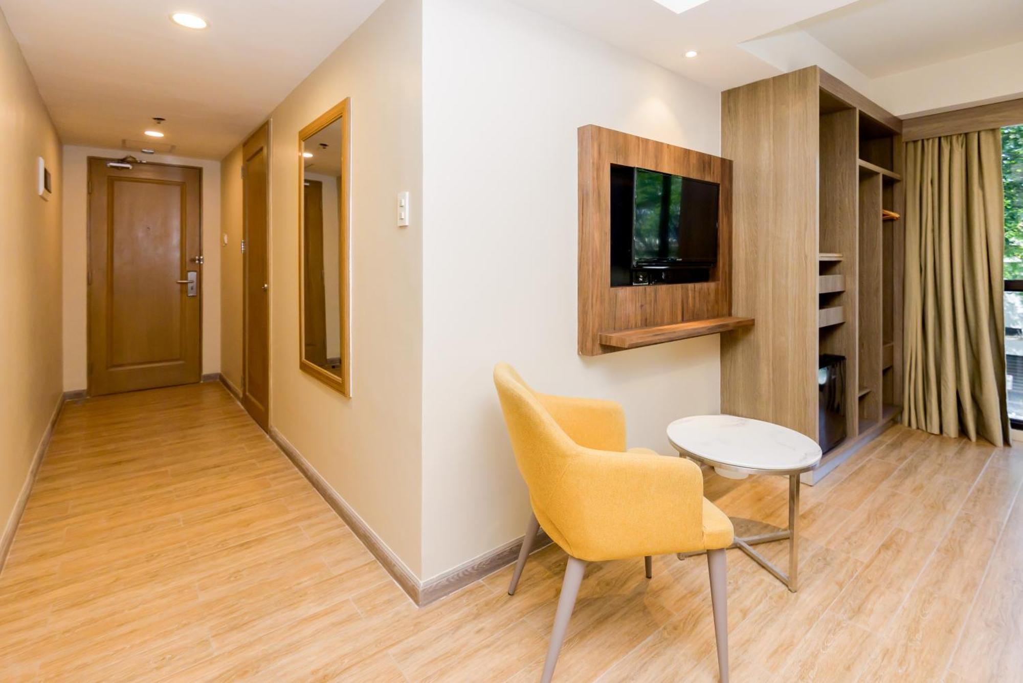 Surestay Plus By Best Western Cebu City Ngoại thất bức ảnh